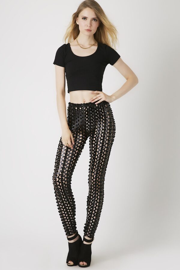 Fashion Leggings กางเกงเลกกิ้งขายาวลายโฮลส์ - สีดำ