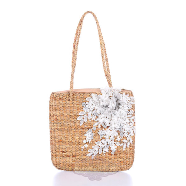 AllMerry Vintage Bag กระเป๋าสานประดับลูกไม้วินเทจ สีน้ำตาล