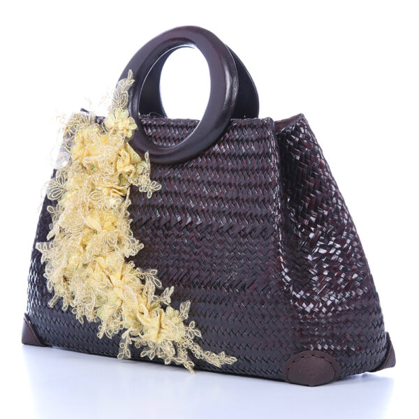 AllMerry Vintage Bag กระเป๋าสานประดับลูกไม้วินเทจ สีน้ำตาล - Image 4