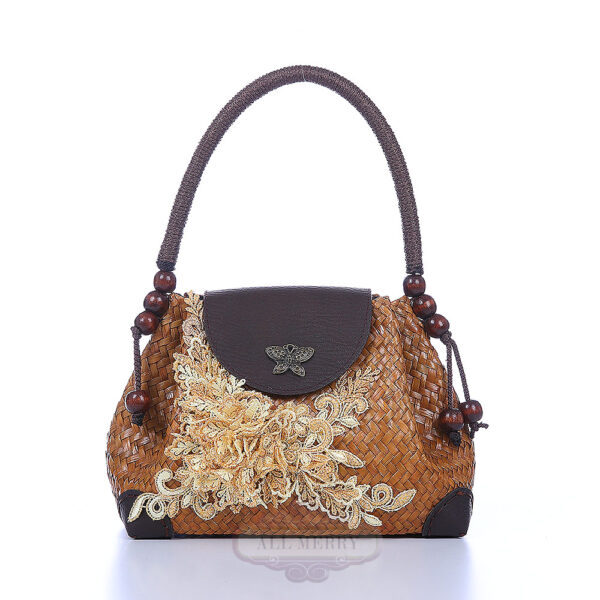 AllMerry Vintage Bag กระเป๋าสานประดับลูกไม้วินเทจ สีน้ำตาล