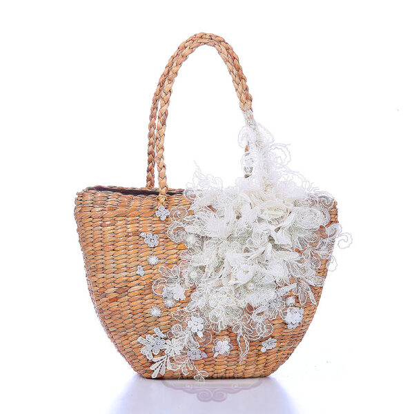 AllMerry Vintage Bag กระเป๋าสานประดับลูกไม้วินเทจ สีน้ำตาล