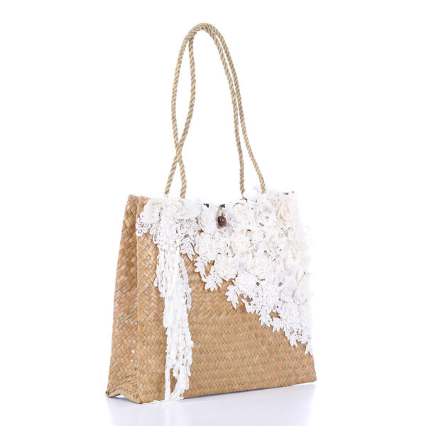 AllMerry Vintage Bag กระเป๋าสานประดับลูกไม้วินเทจ สีน้ำตาล - Image 3