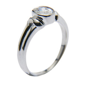 AllMerry Silver Jewelry แหวนเงินชูเพชรเม็ดยอด (CZ)