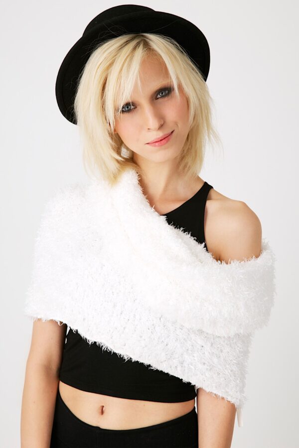 Magic Scarf ผ้าพันคอมหัศจรรย์ รุ่นประกายเพชร - สีขาว